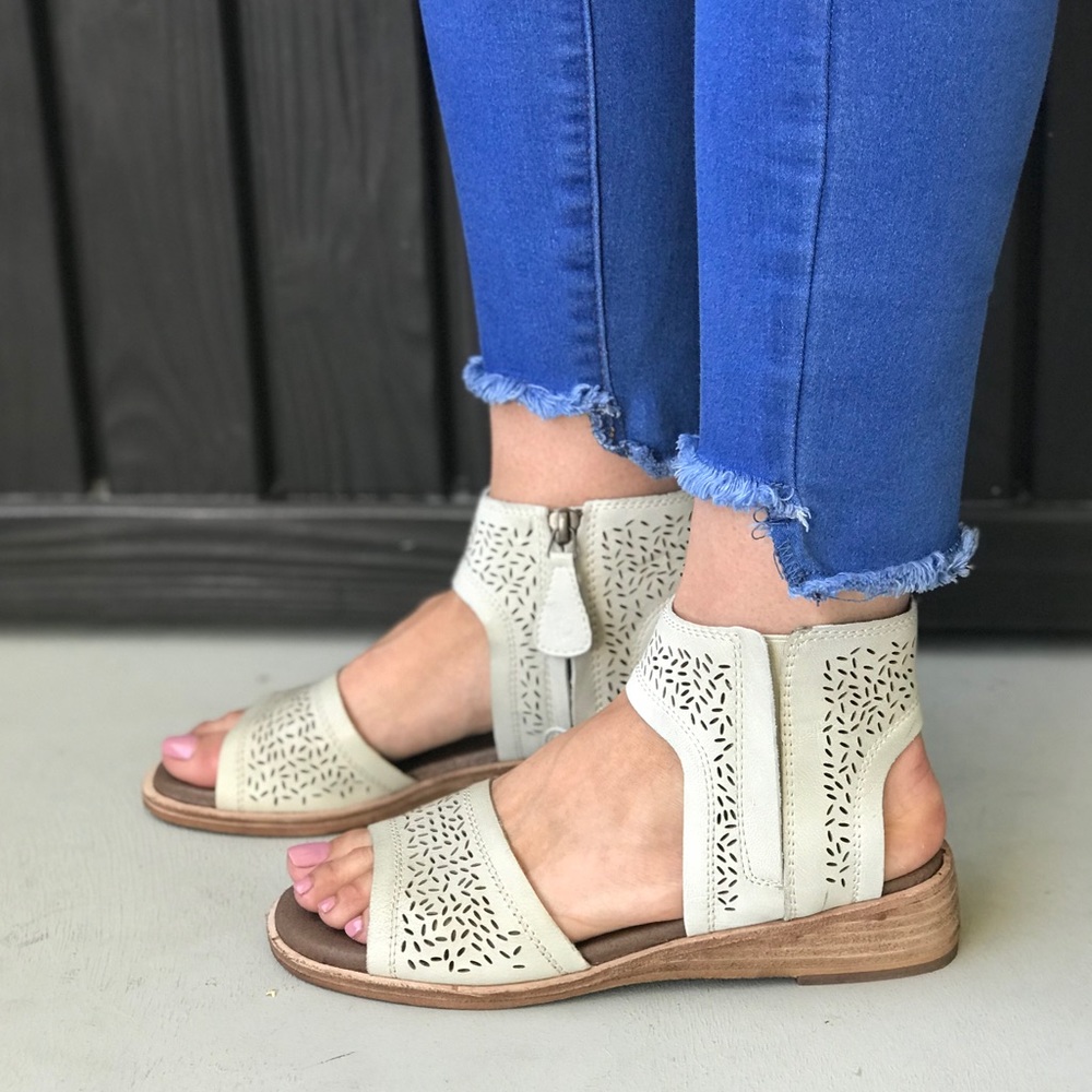 Full Grain Leather Perforated Kitten Wedge Sandal - Picture 4 of 5
